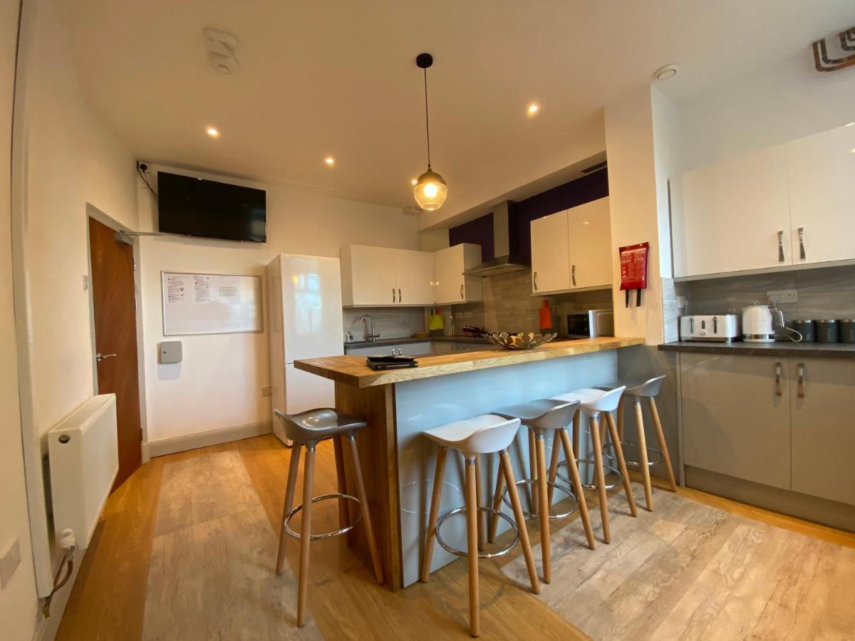 77 Underwood Lane Apartment Крю Екстериор снимка